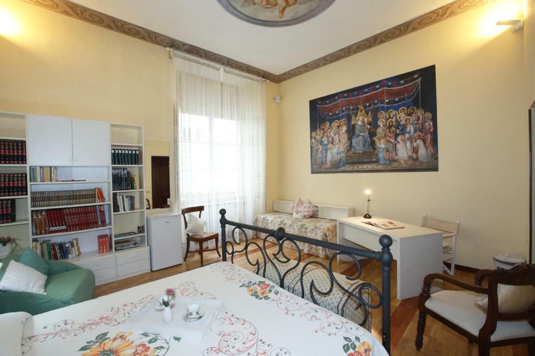 Residenza D'Epoca Montanini Siena Exterior foto